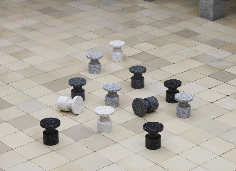 Normann Copenhagen Bit Stool bijzettafel zwart