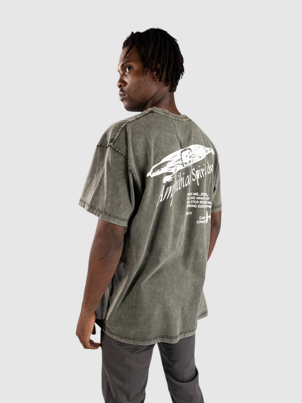 Misfit Shapes Amphibian Spirits T-Shirt pigment green