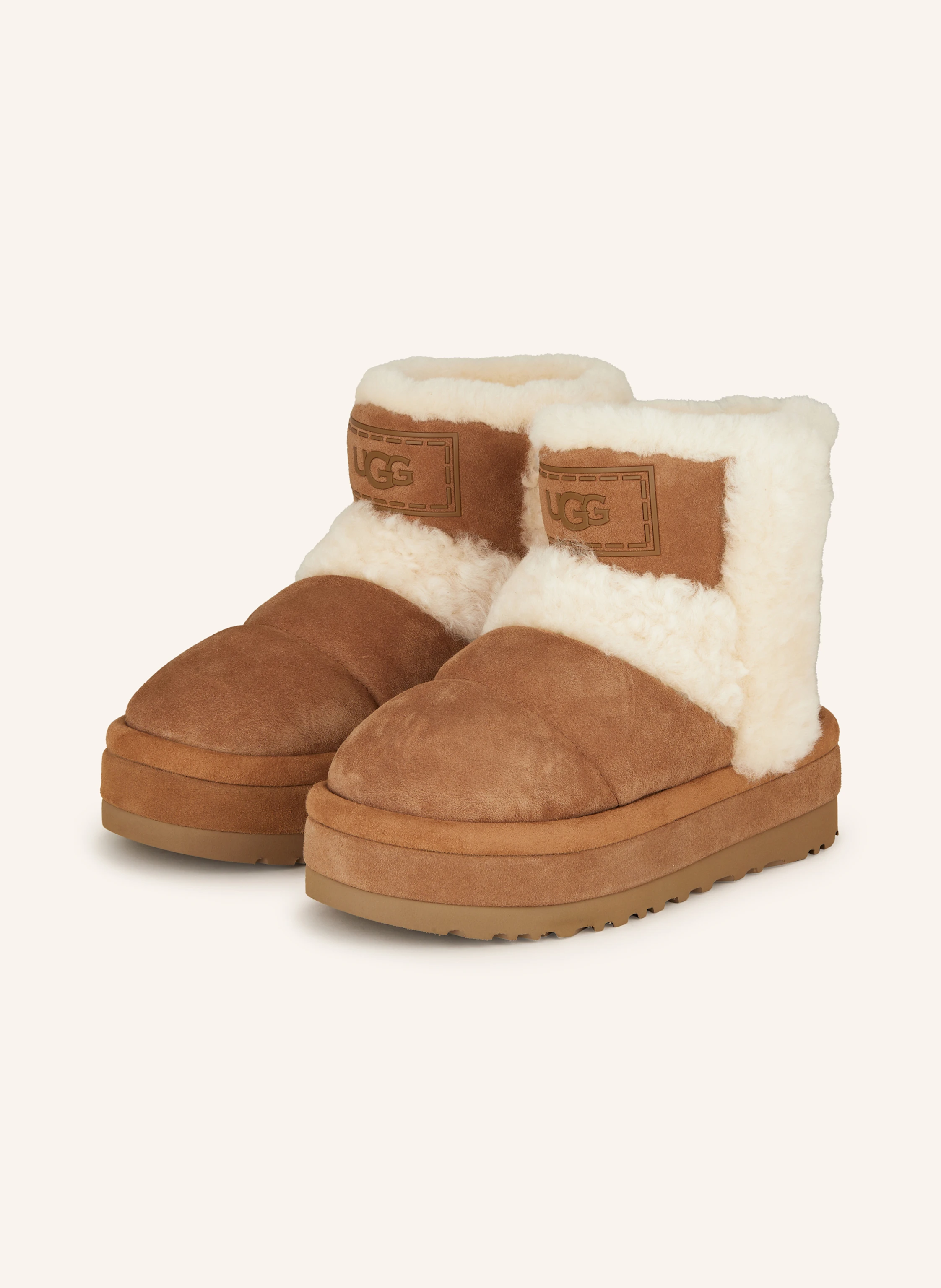 UGG Plateau-Boots CLASSIC CHILLAPEAK