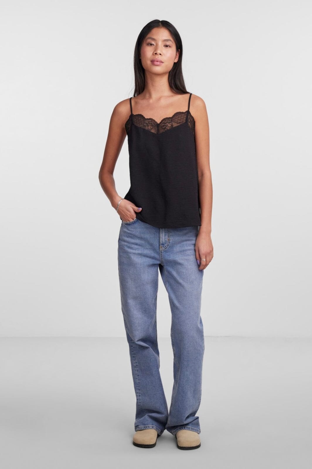 Pieces Pctiffany Strap Lace Top Bc black