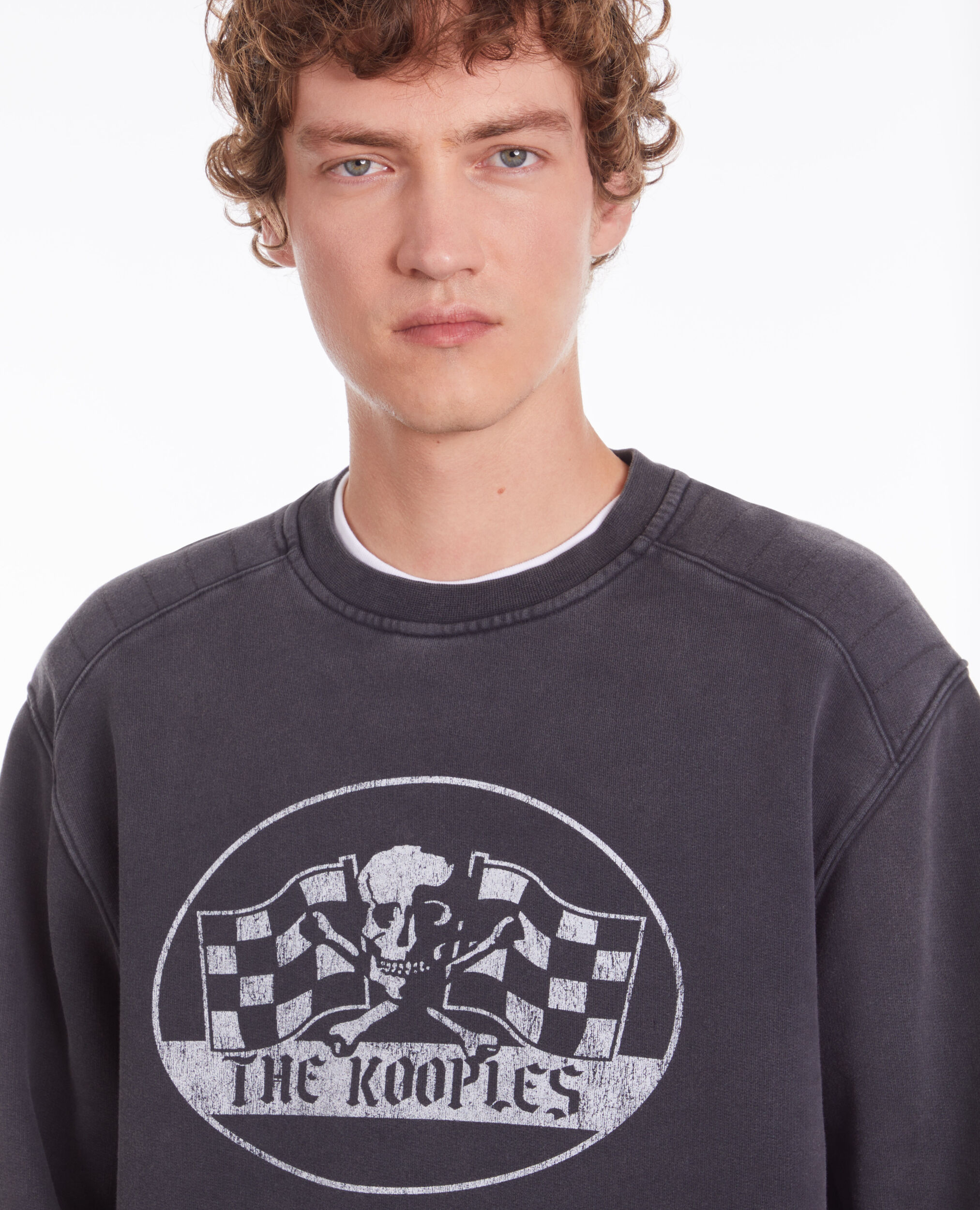 Sweatshirt noir avec sérigraphie Racing skull