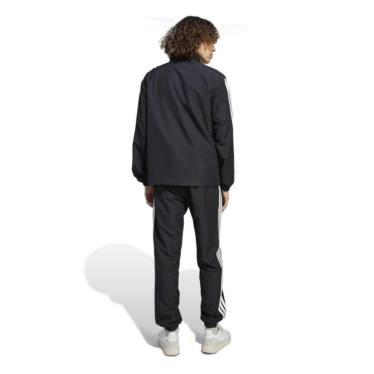 ADIDAS ROUPAS ESPORTIVAS<br>Calçado de treino de lona com 3 listras - Roupa esportiva básica