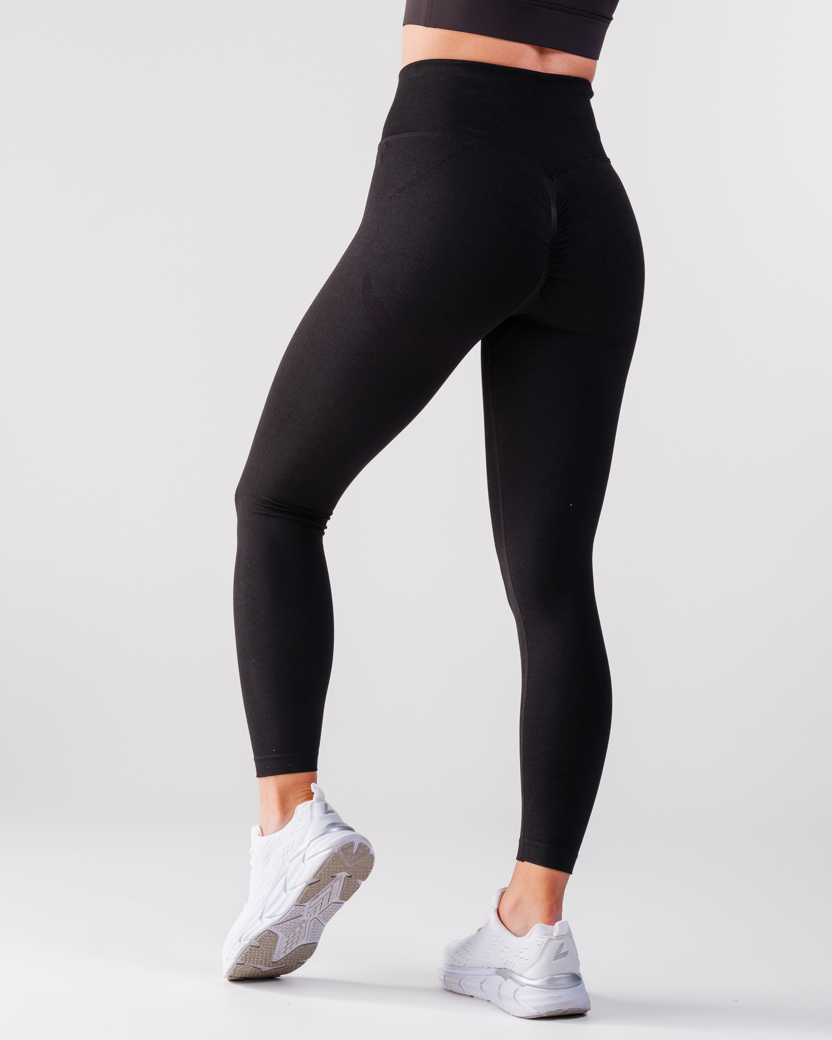 LEVITY Ignite Marl Seamless Scrunch Tights Black Marl