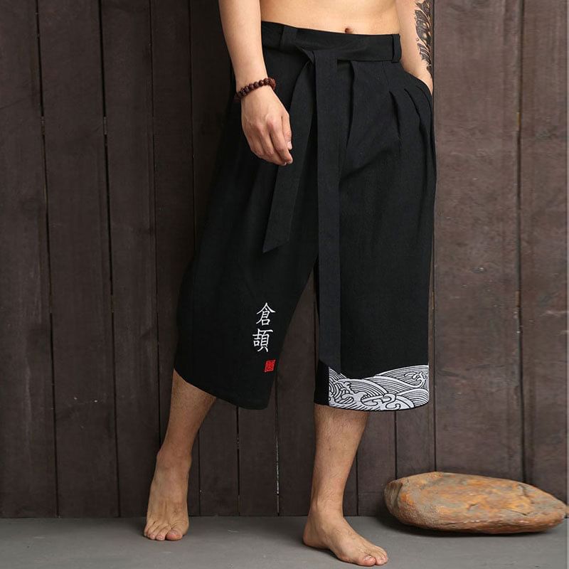 FORSETI - Lage taille shorts met Chinese karakterprint