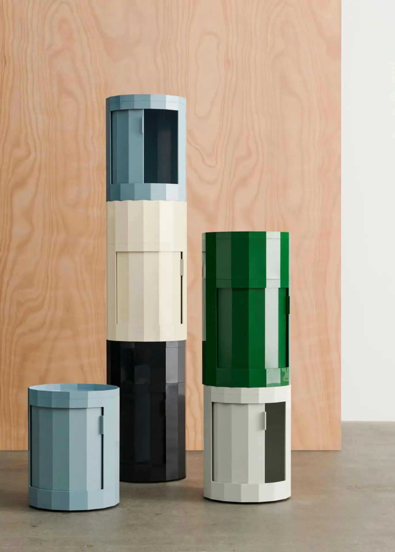 Nachtkastje Facet hoog minty blue