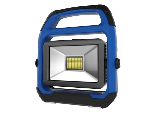 LYSEL KENY AKKU 30W arbejdslampe med magneter. Genopladeligt batteri med en driftstid på op til 8,5h.Lysstyrken øges og dæmpes. - SOLO