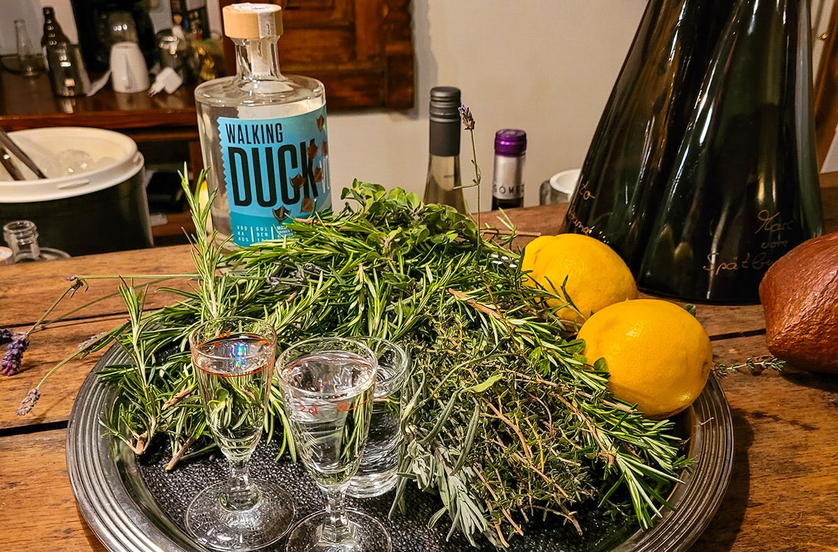 Gin Brennkurs Wallhausen mit 5-Gänge-Menü
