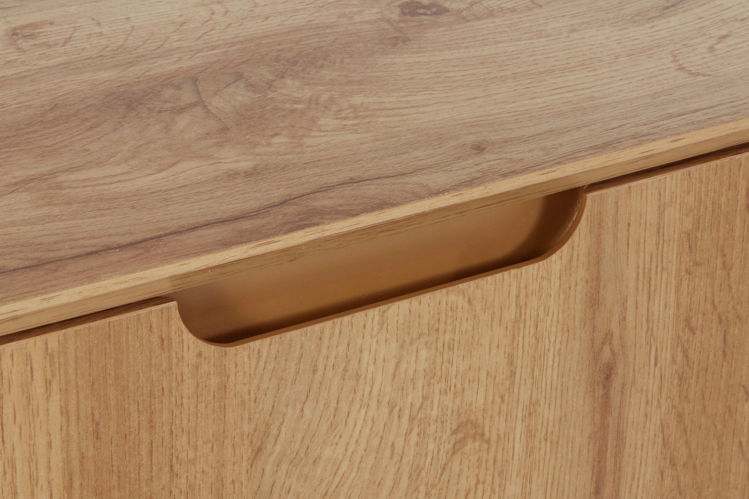 andas Lowboard »Pandrup« Kommode mit 3 Einlegeböden und Kabeldurchführung, B:135 cm