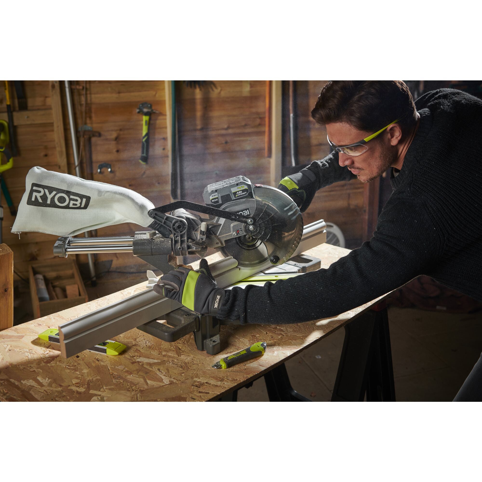 Ryobi Kapp-und Gehrungssäge ONE+ Akku-Kapp-und Gehrungssäge RMS18190-0, 18Volt