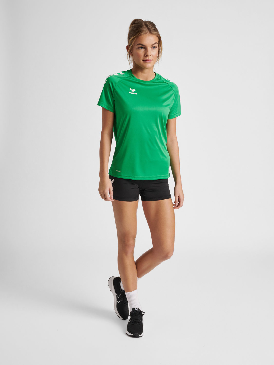 hmlCORE XK CORE POLY TEE  S/S WOMAN