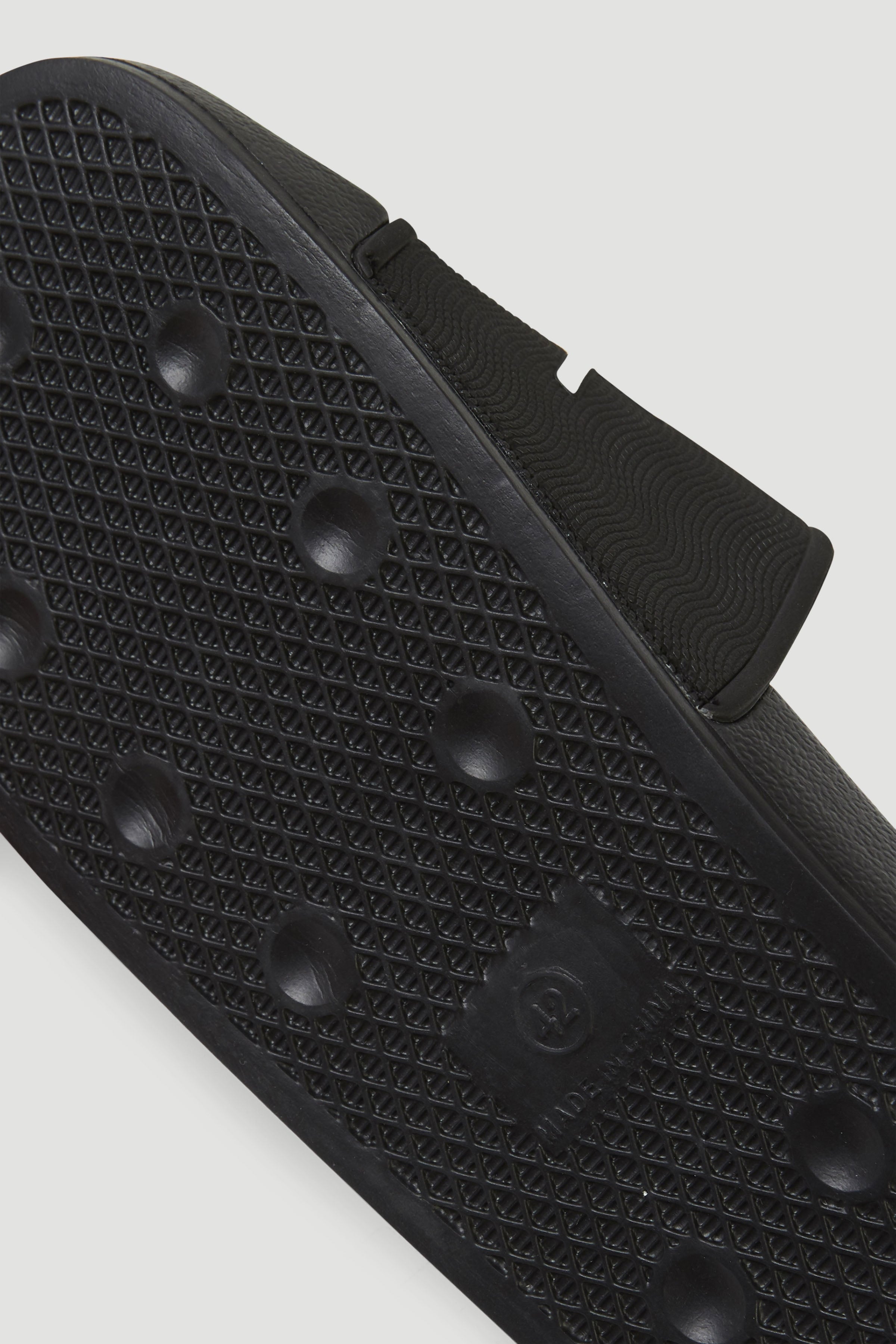 Logo slippers