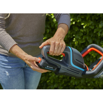 Gardena 18V heggenschaar ComfortCut 50cm incl. accu + lader