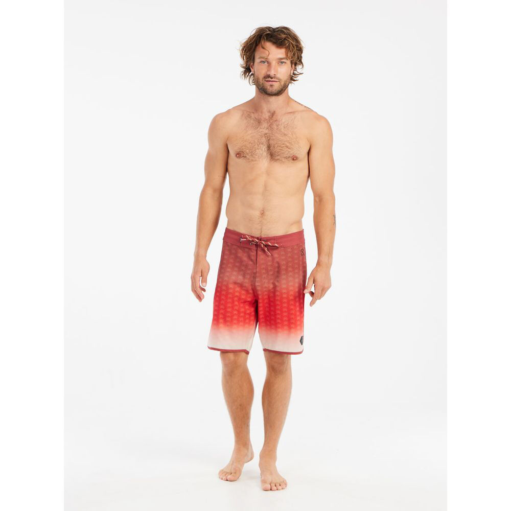 ProtestPRTChad beachshort