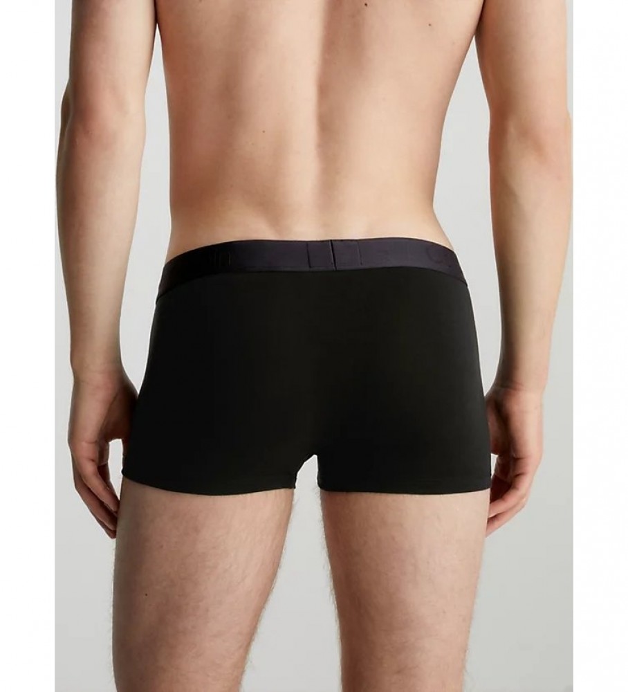 Cuecas boxer Calvin Klein de cintura baixa, pacote com 3 unidades, pretas.