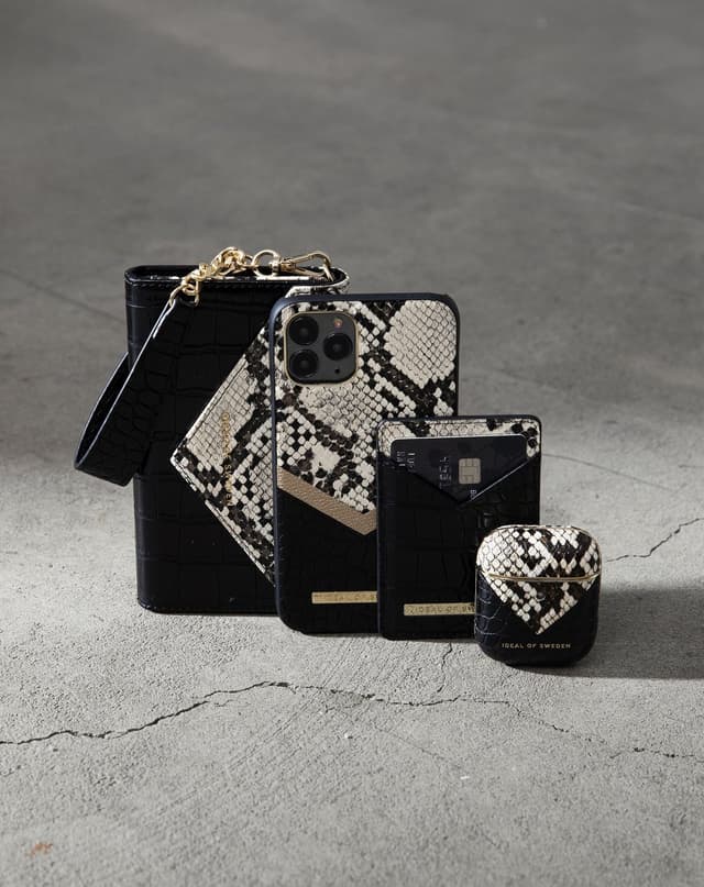 Envelope Clutch Galaxy S20 Midnight Python