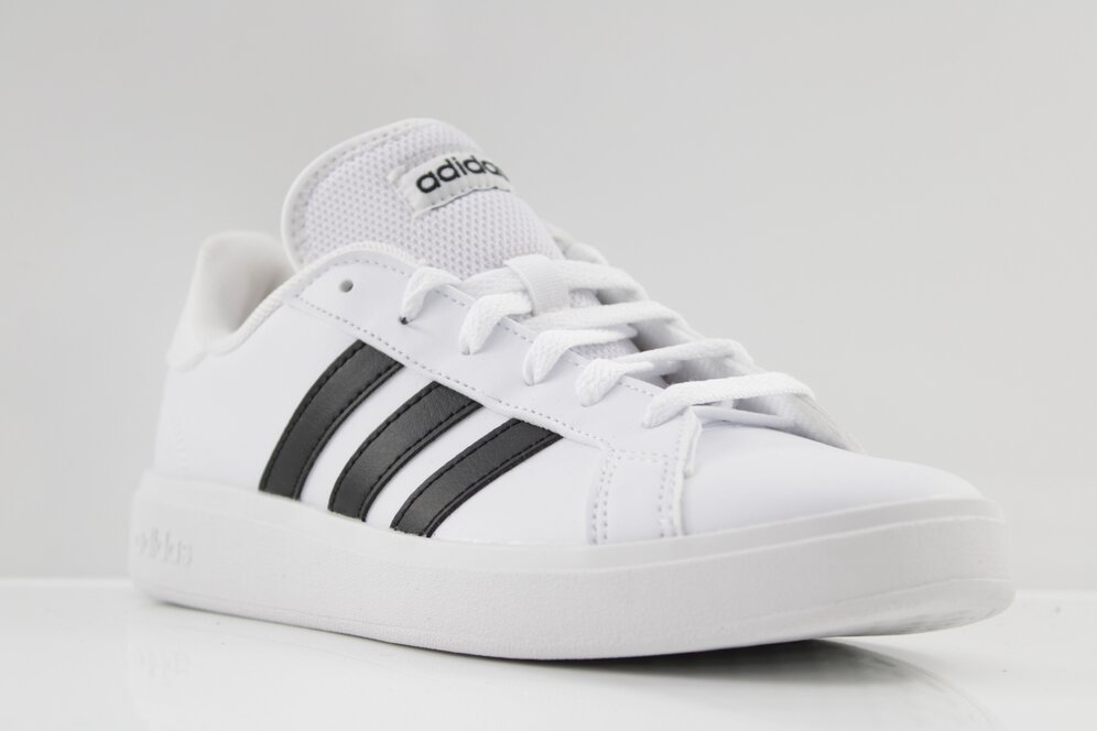 Adidas Sneaker