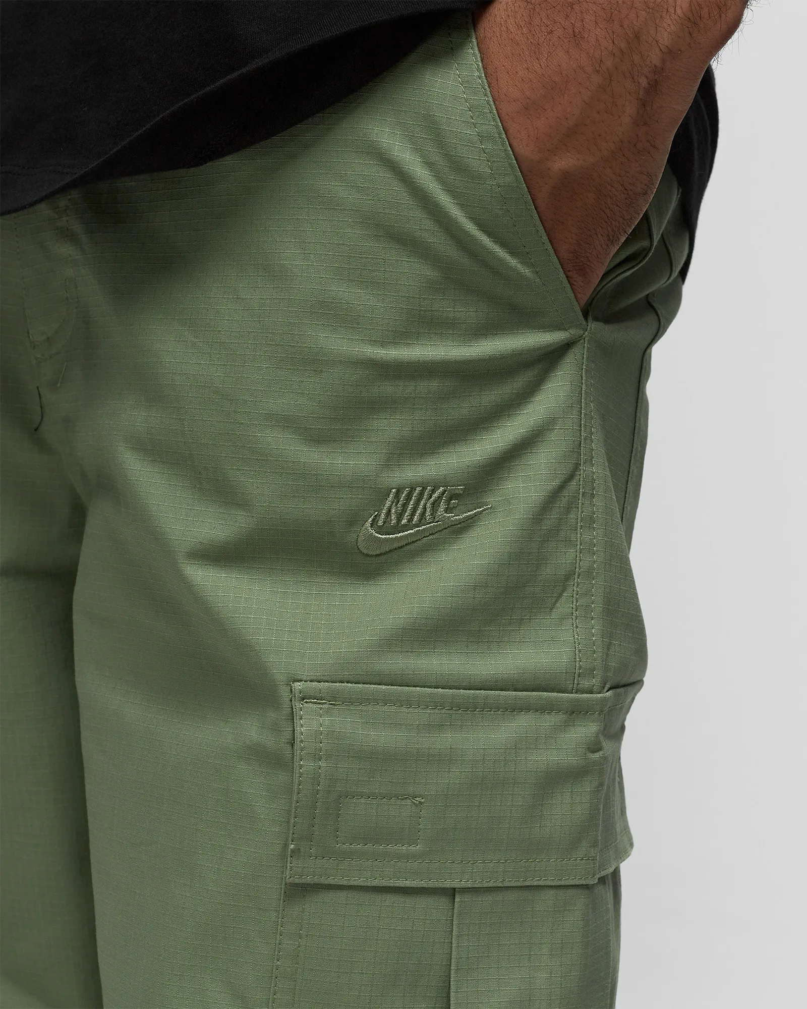 Nike Club Cargo Pants