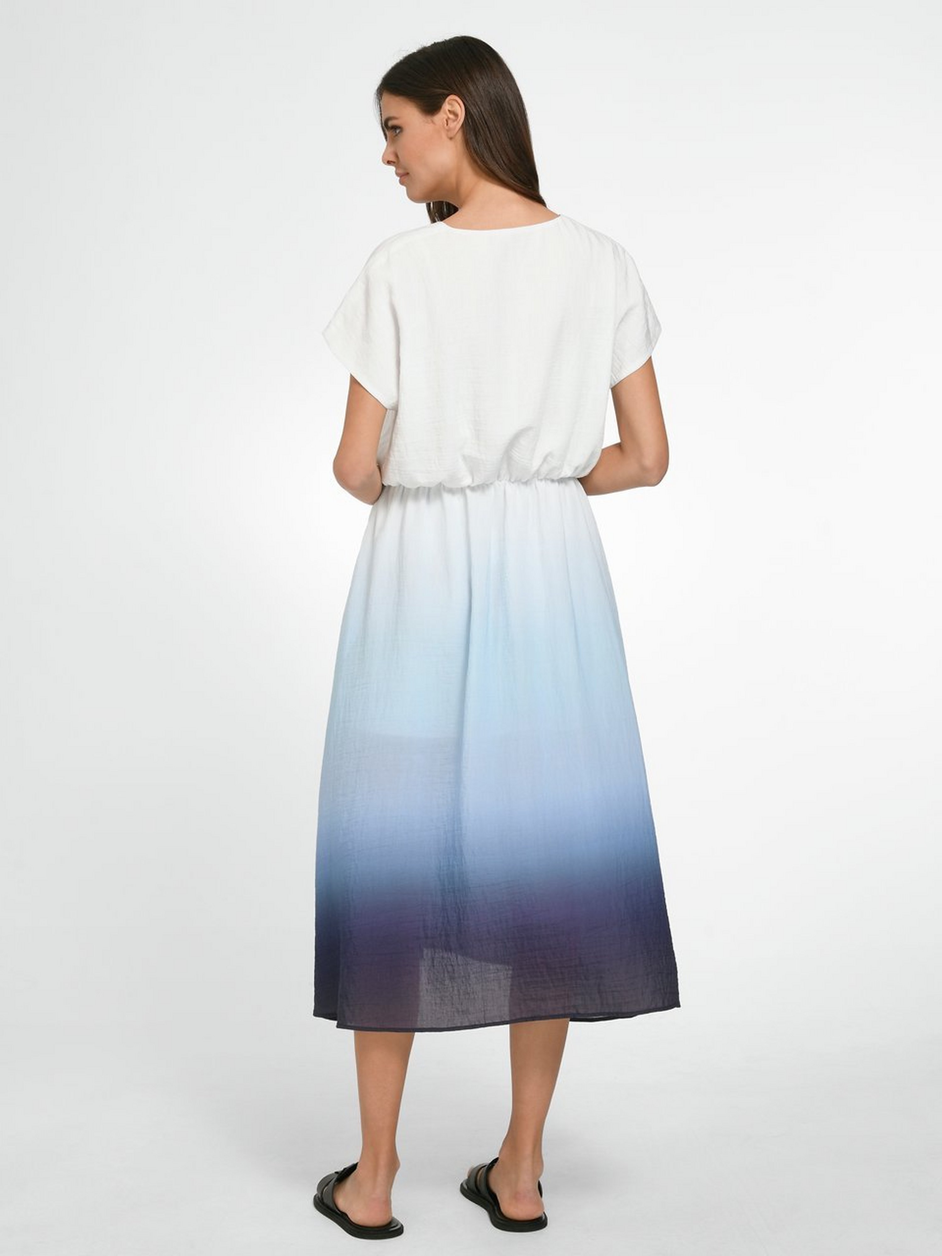 Kleid mit überschnittener Schulter