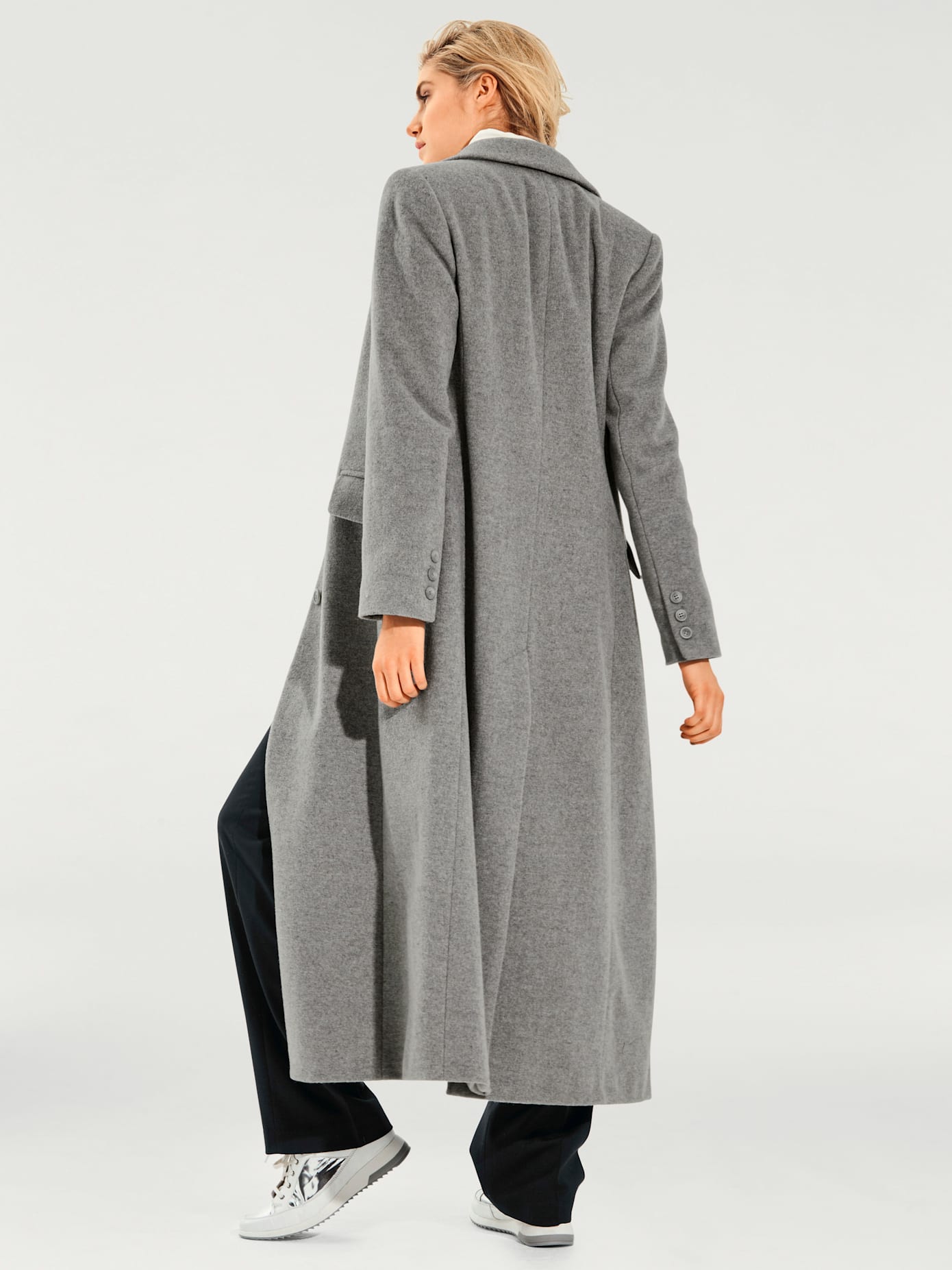Manteau blazer coupe longue classique