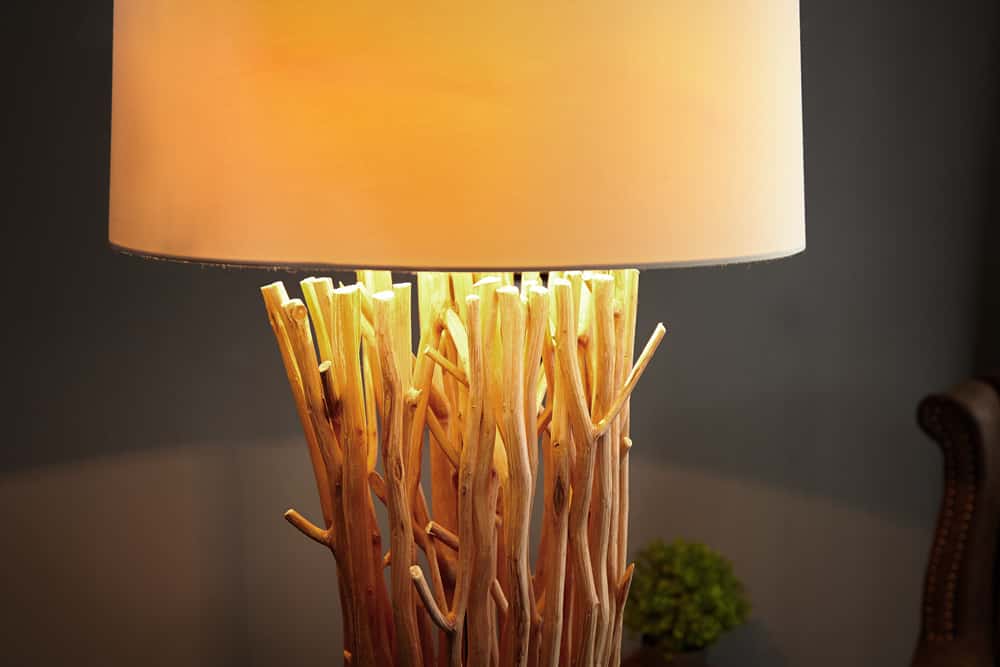 Design Treibholz Stehlampe EUPHORIA 180cm natur mit Leinenschirm