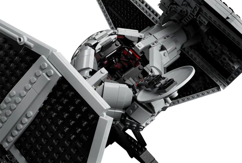 Lego - Star Wars 75382 - Bouwset - TIE Interceptor - 40 cm lang
