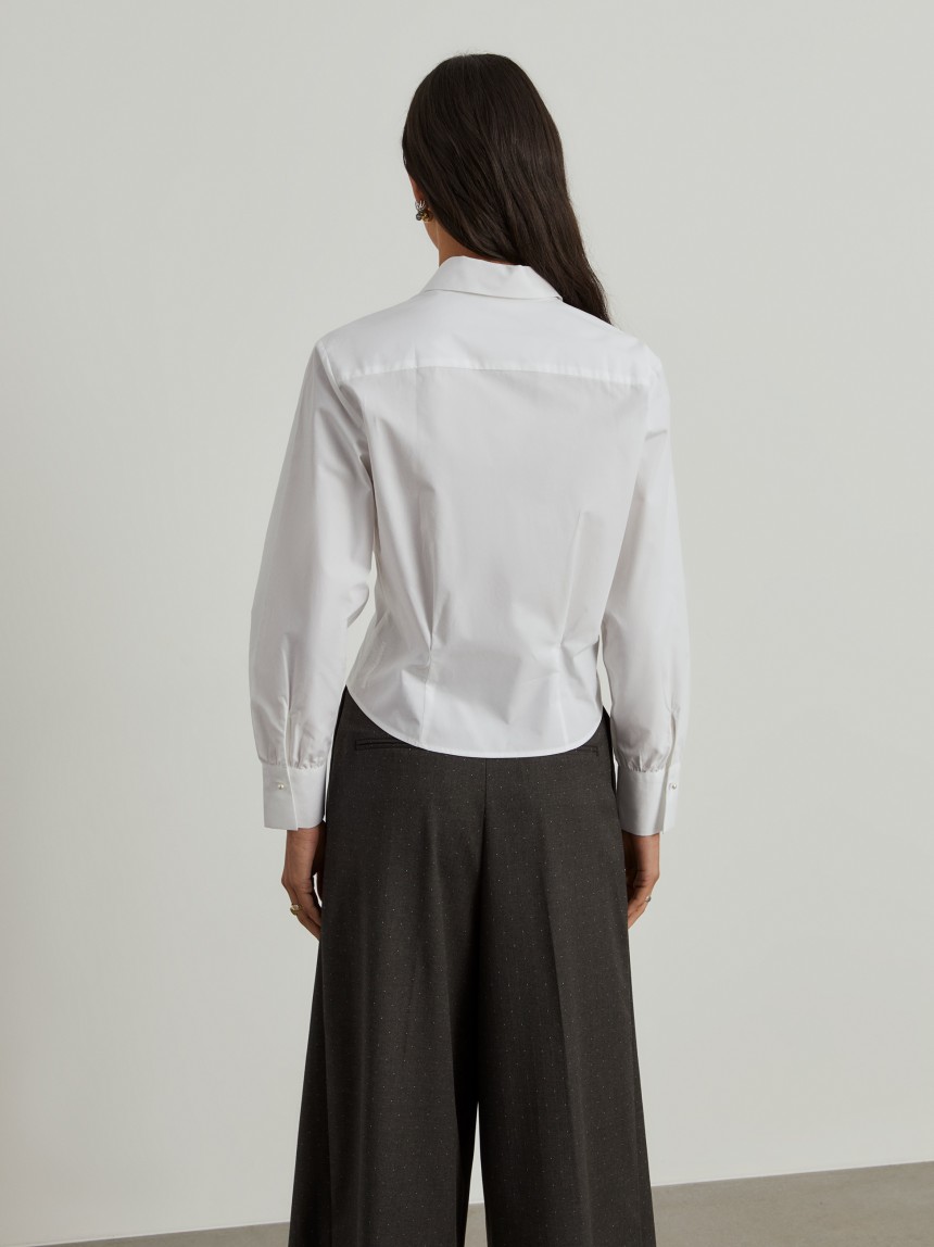 Camisa de algodão com pregas na cintura