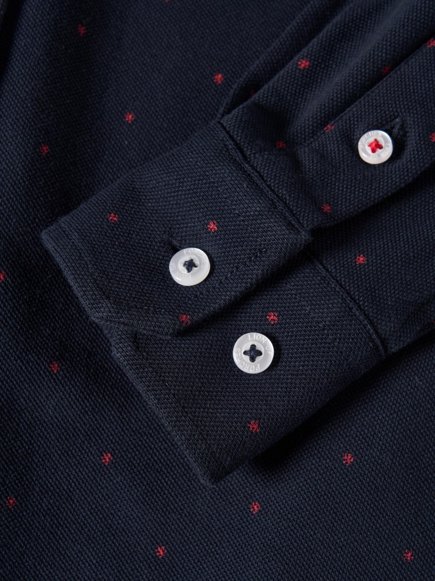 Camisa slim fit com leões