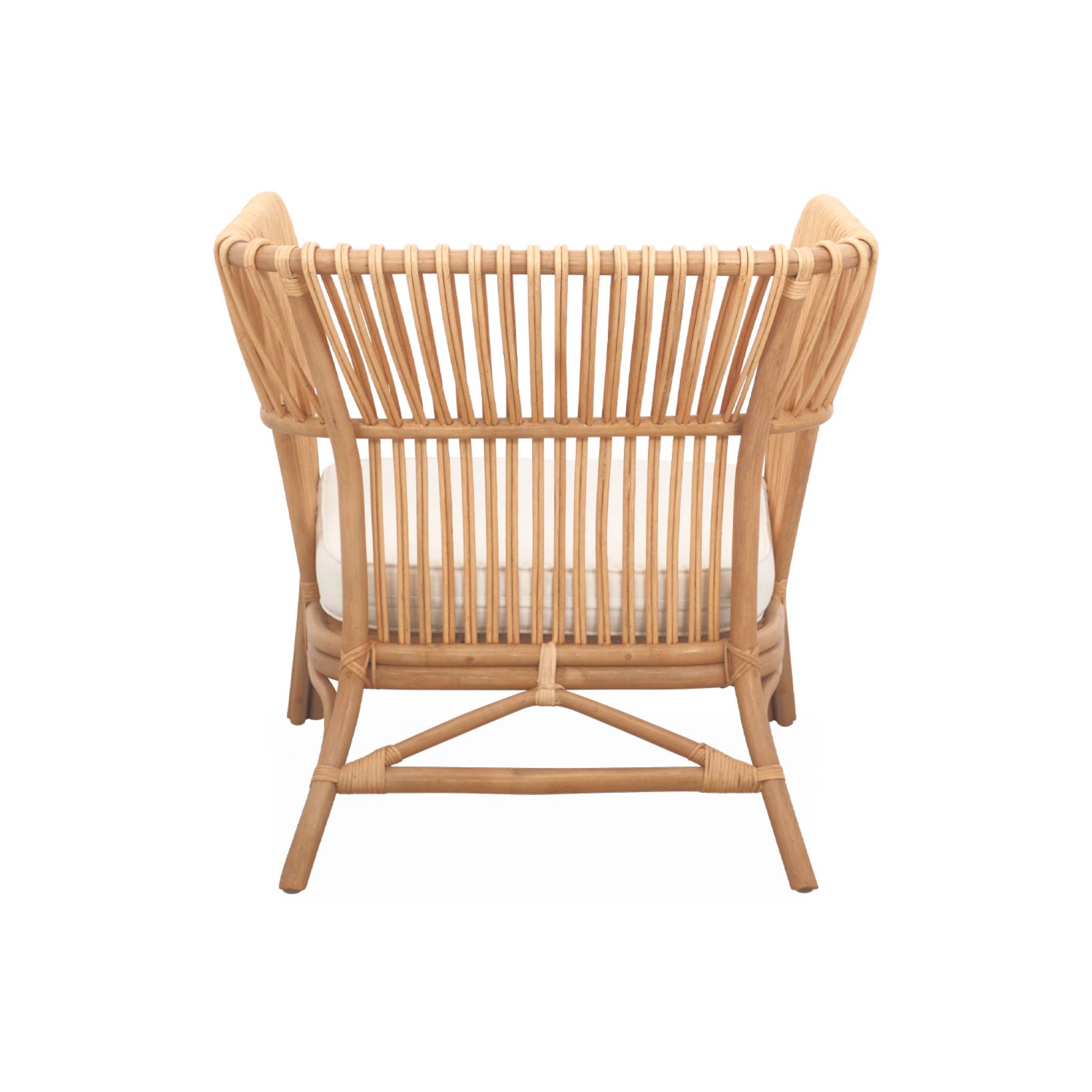 Fauteuil en rotin avec coussin d'assise. Moorea. L 76 x p 84 x h 75cm