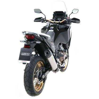 Silencieux Arrow Maxi Race tech Ttiane embout carbone
