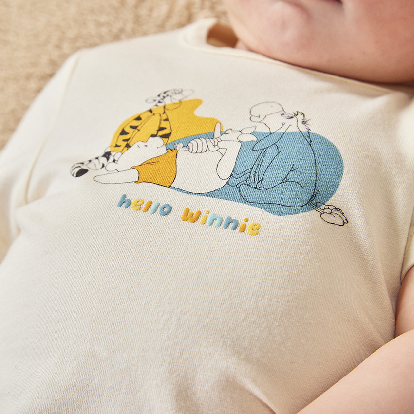 T-shirt manches courtes print Winnie  pour bébé garçon