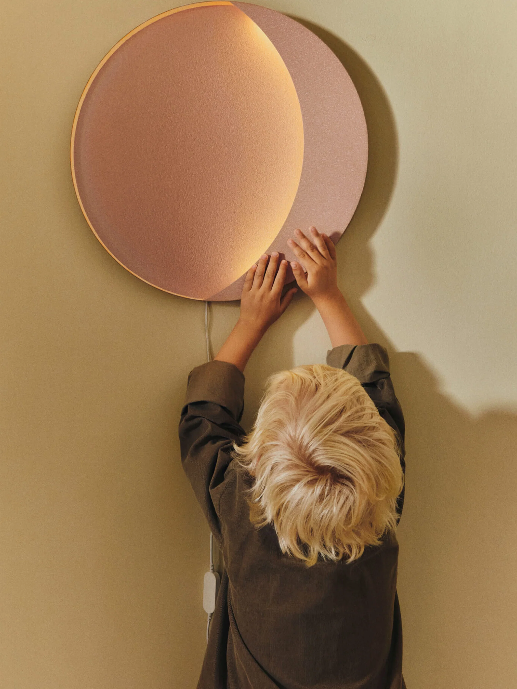 Dimbare LED-wandlamp Neba