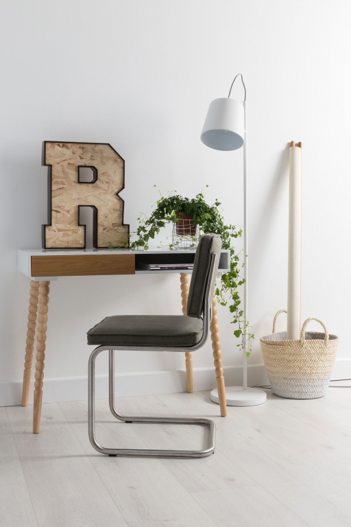 Zuiver Buckle Head vloerlamp zwart