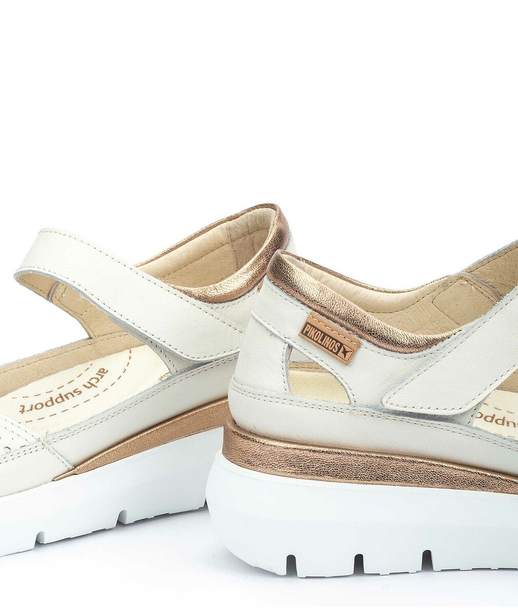 PIKOLINOS<br>Sapatos de cunha em couro Rueda