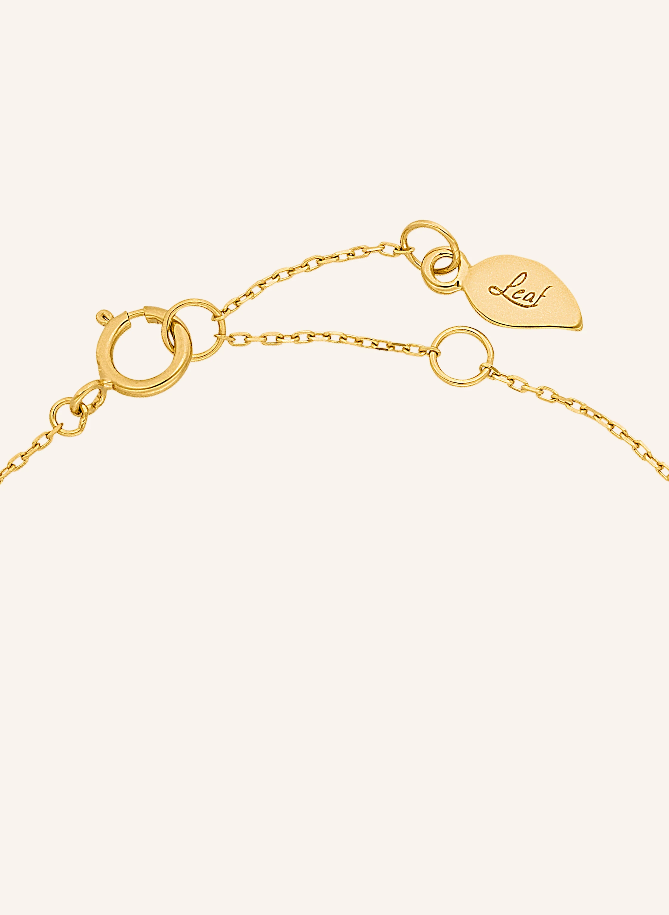 Leaf INITIALIEN Halskette „B“aus 14 Karat Gelbgold mit Diamanten