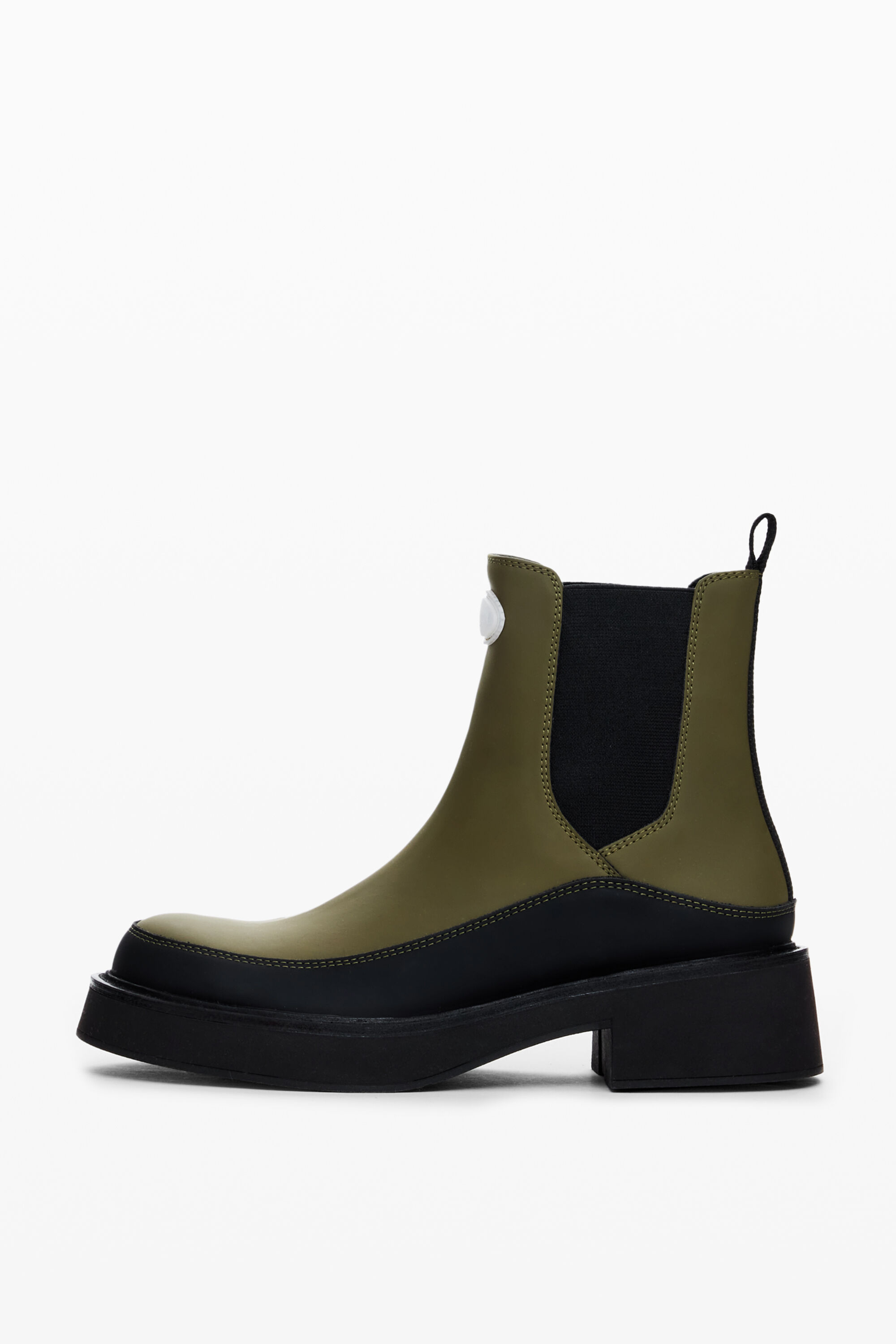 Bota estilo Chelsea