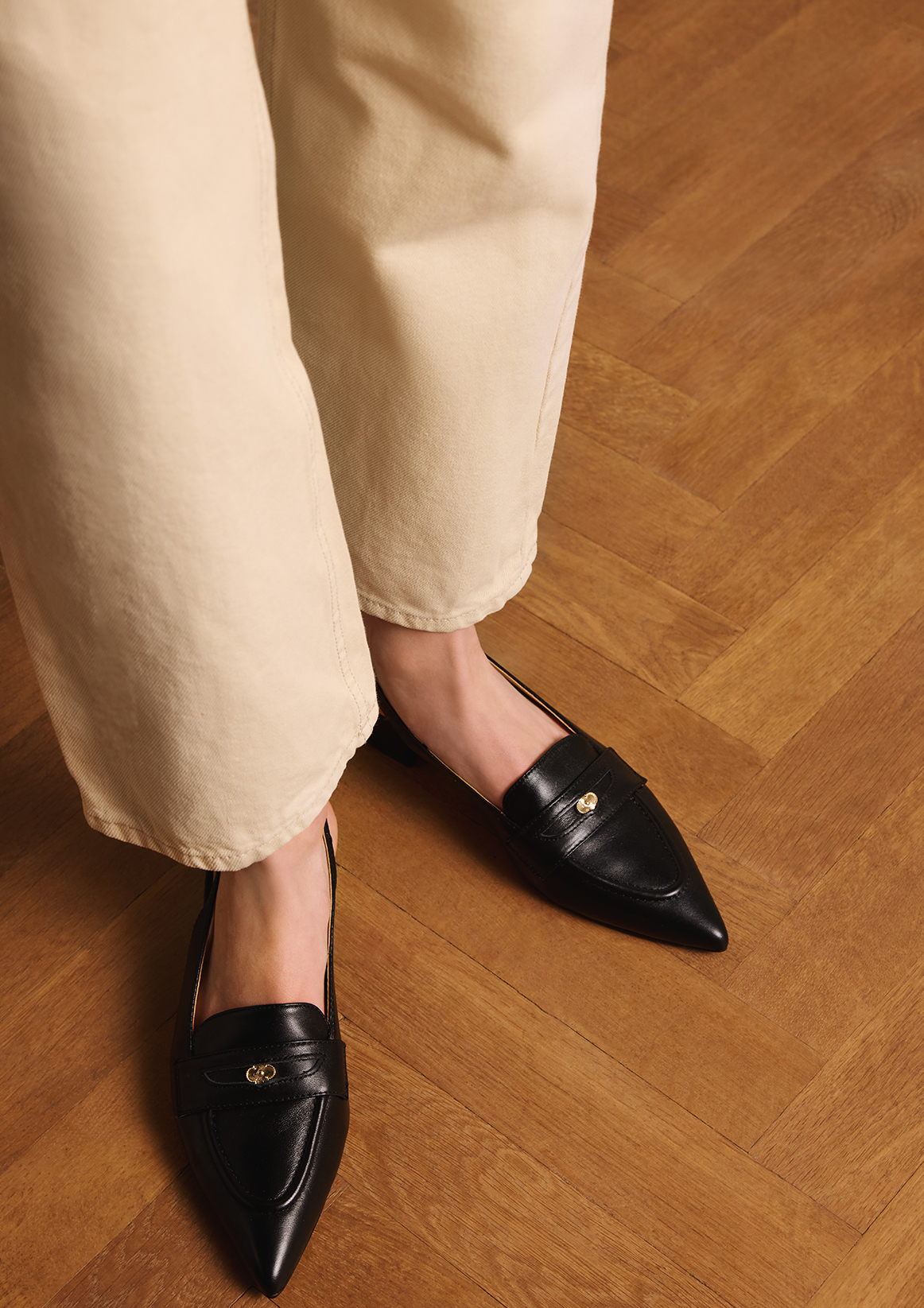 Zwarte leren slingbacks