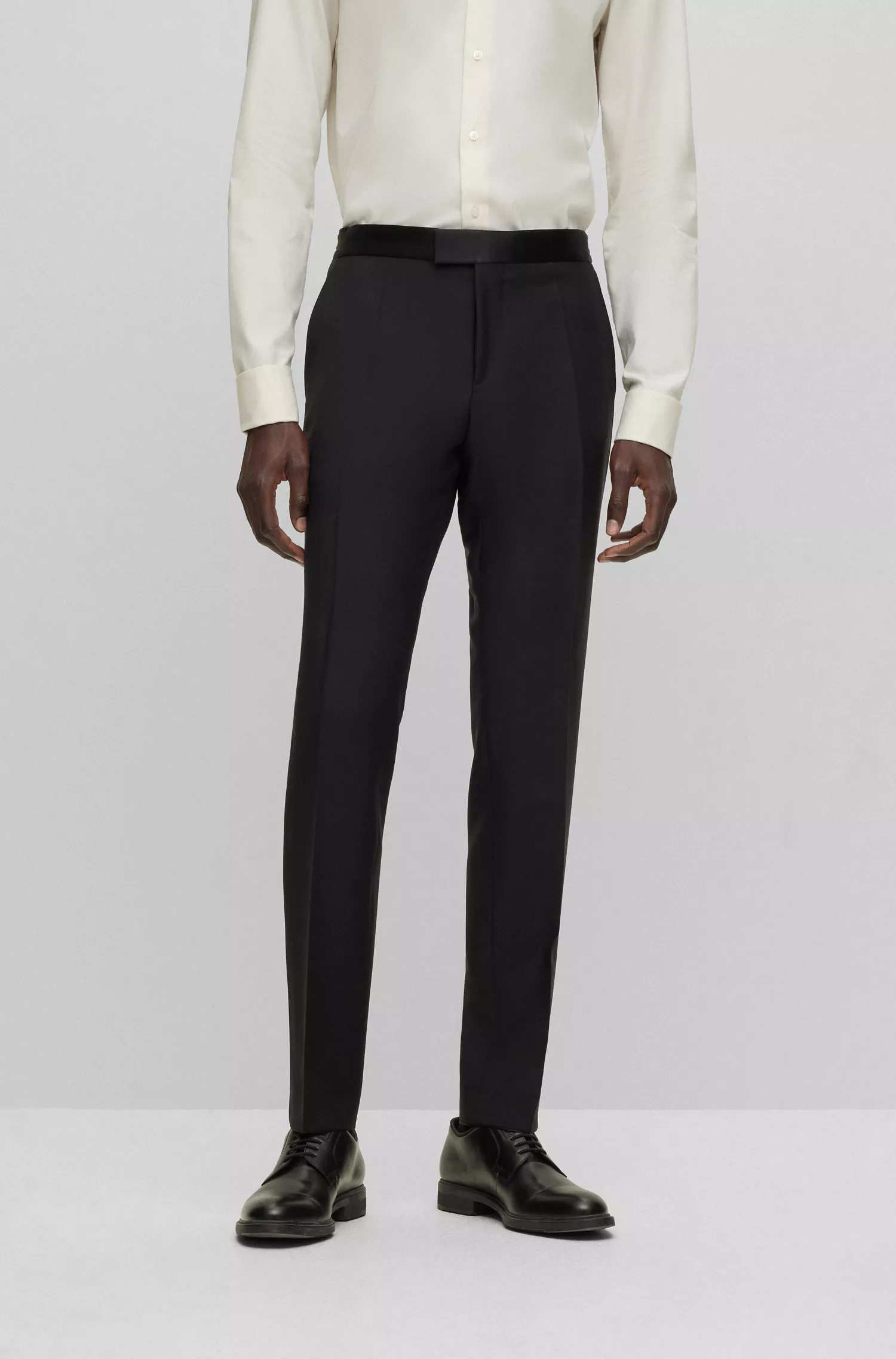 Calça BOSS Camel-Slim-fit em lã virgem e mohair