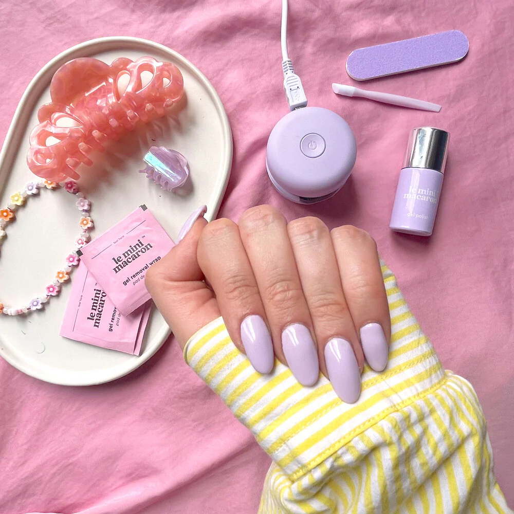 Le Mini Macaron  Gel Manicure Kit - Lilac Blossom