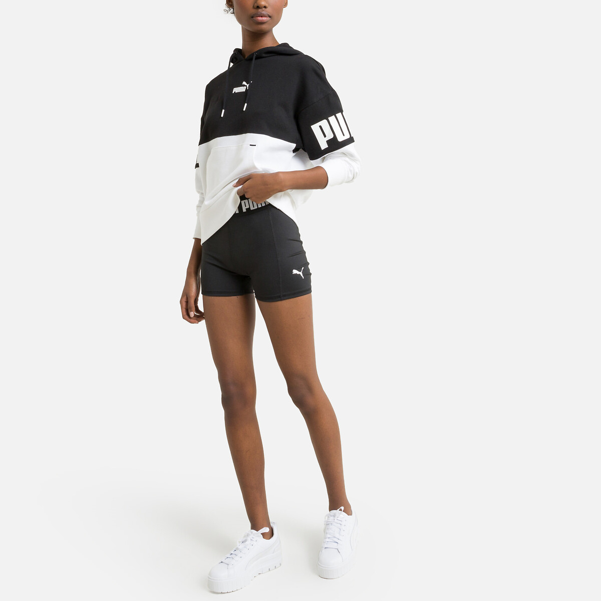 PUMA<br>Shorts curtos
