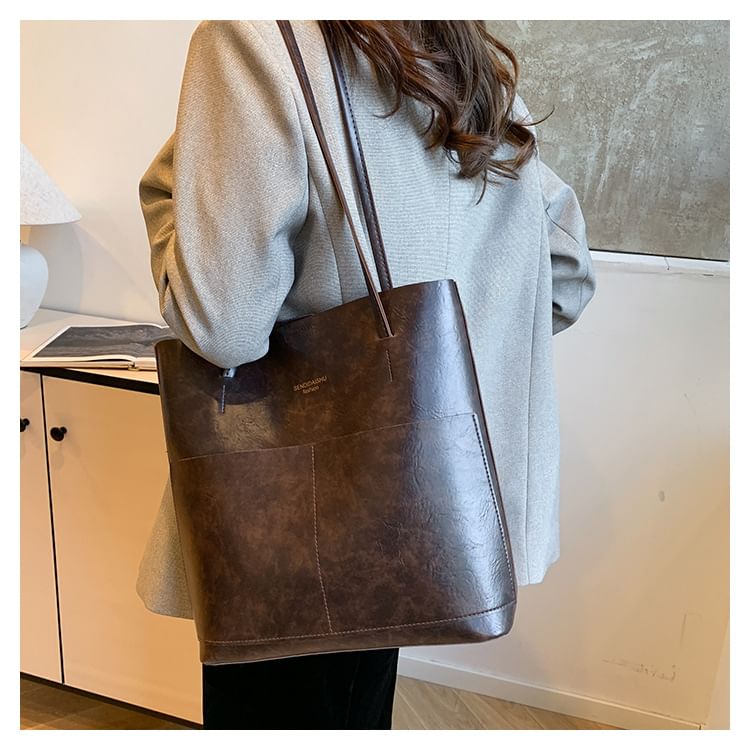 Kleevelind - Set: Kunstleren Tote Bag + Flap Pouch