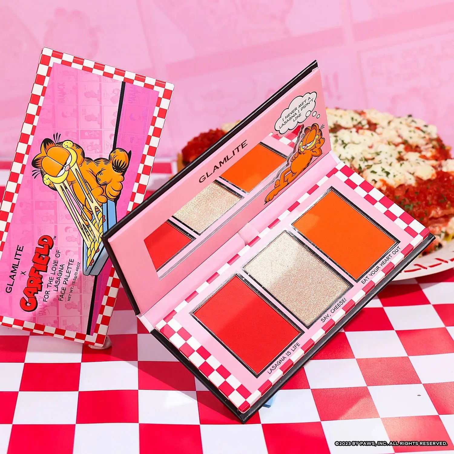 x Garfield For the Love of Lasagna Face Palette