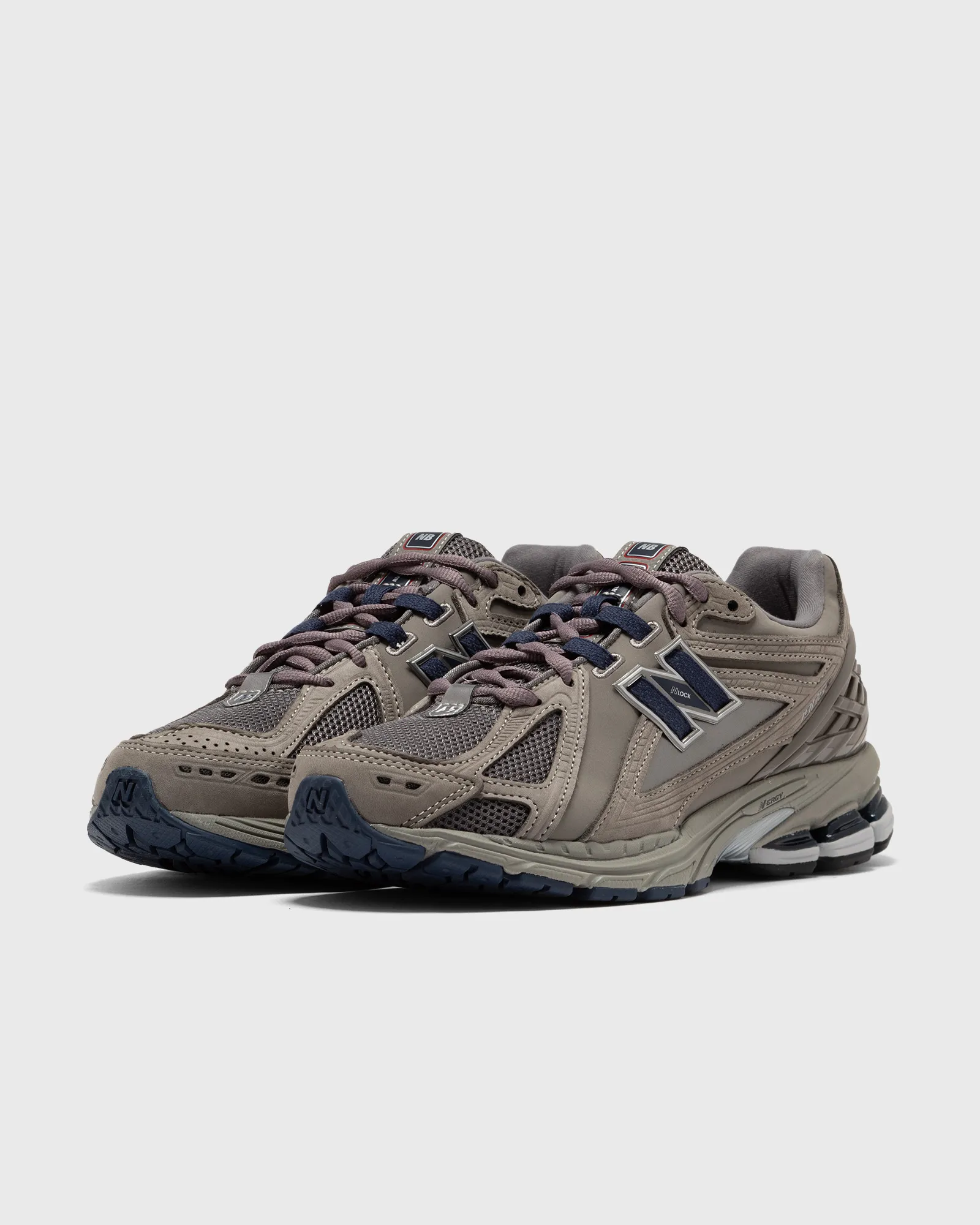 New Balance 1906R