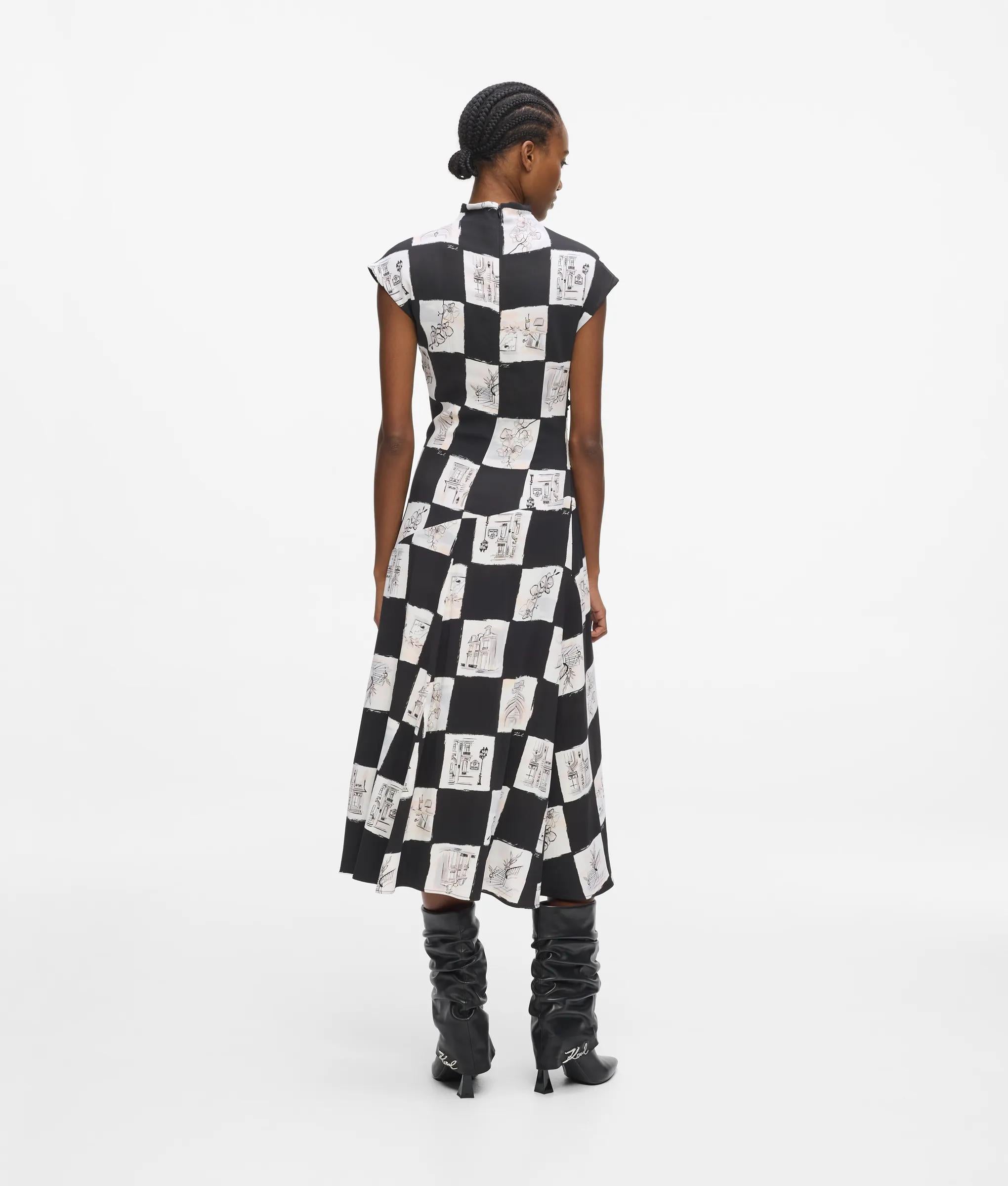Midi-Jurk met hoge hals