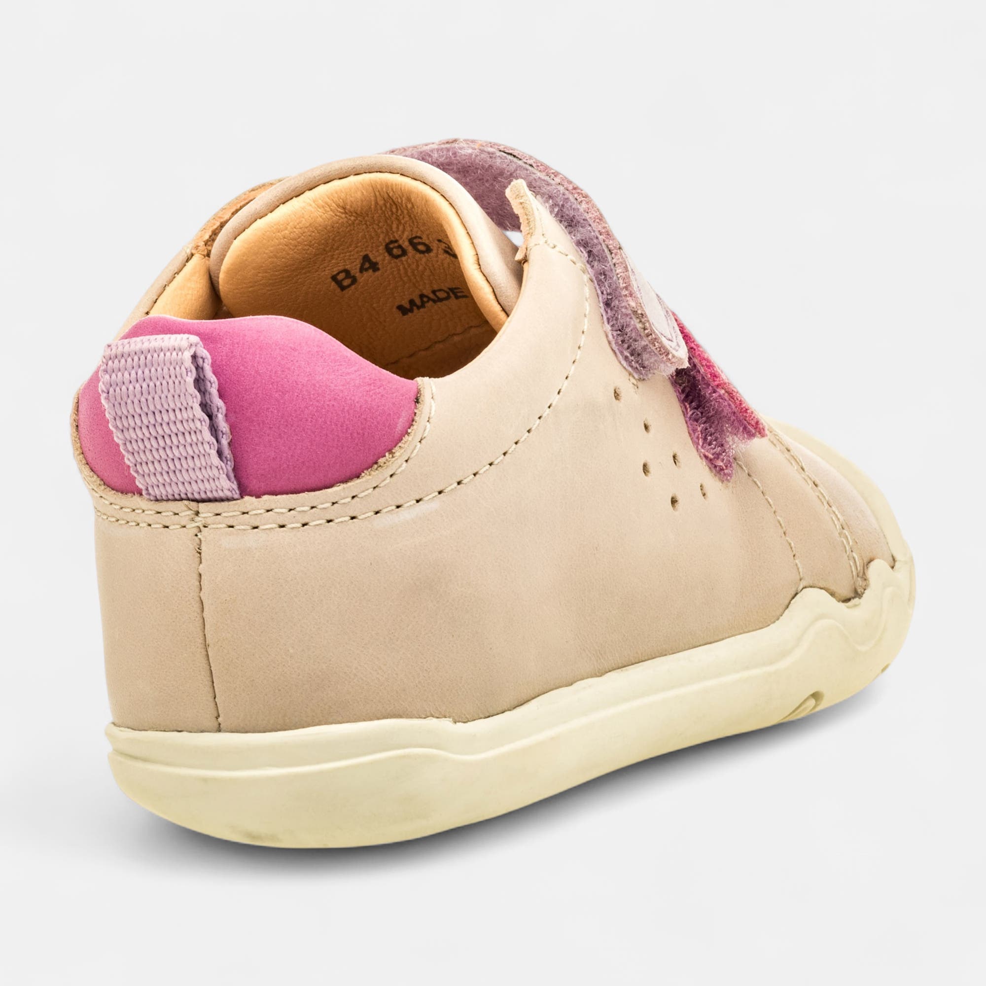Baskets basses Bébé fille en cuir neutre