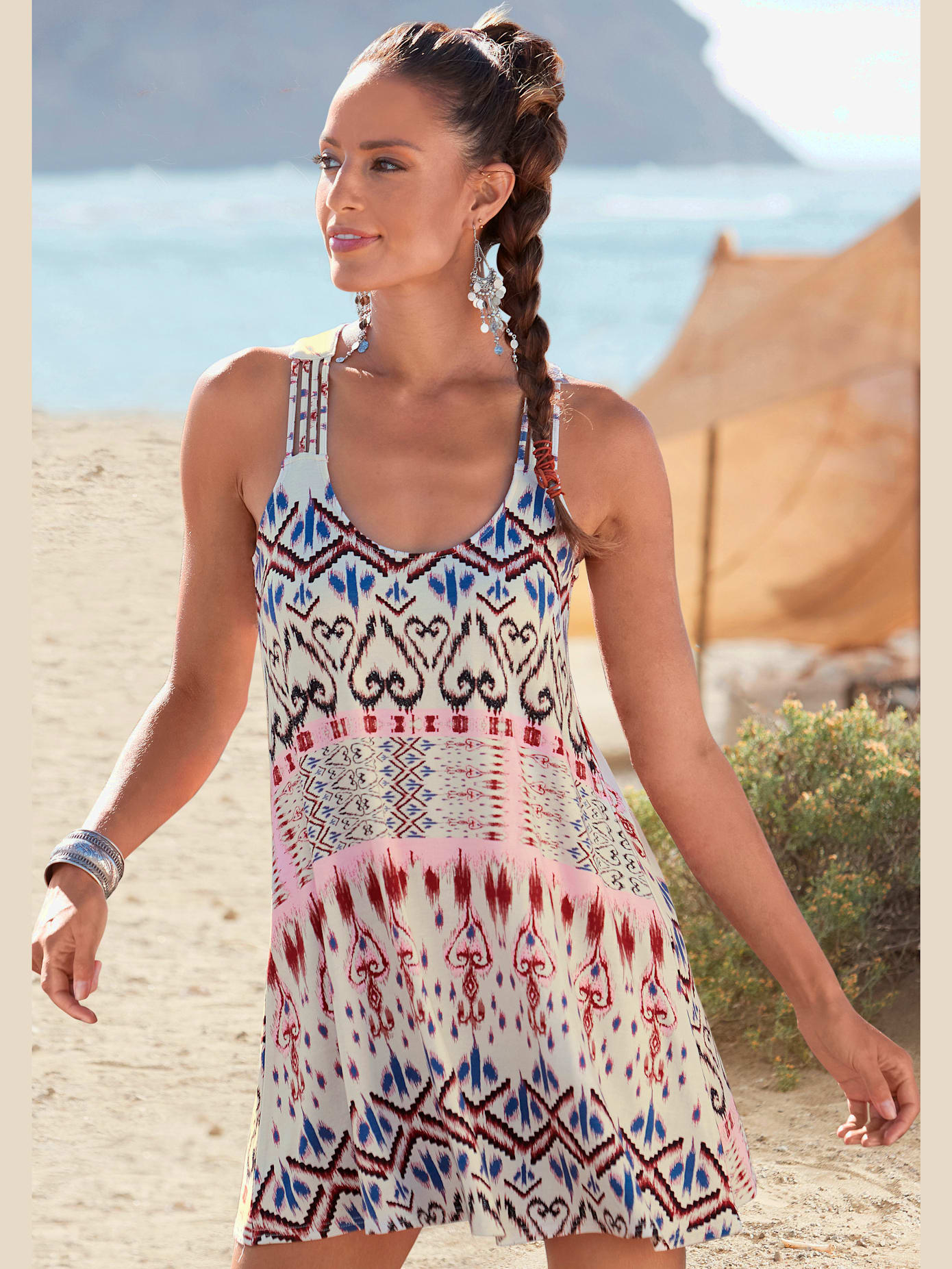 Robe de plage coupe courte