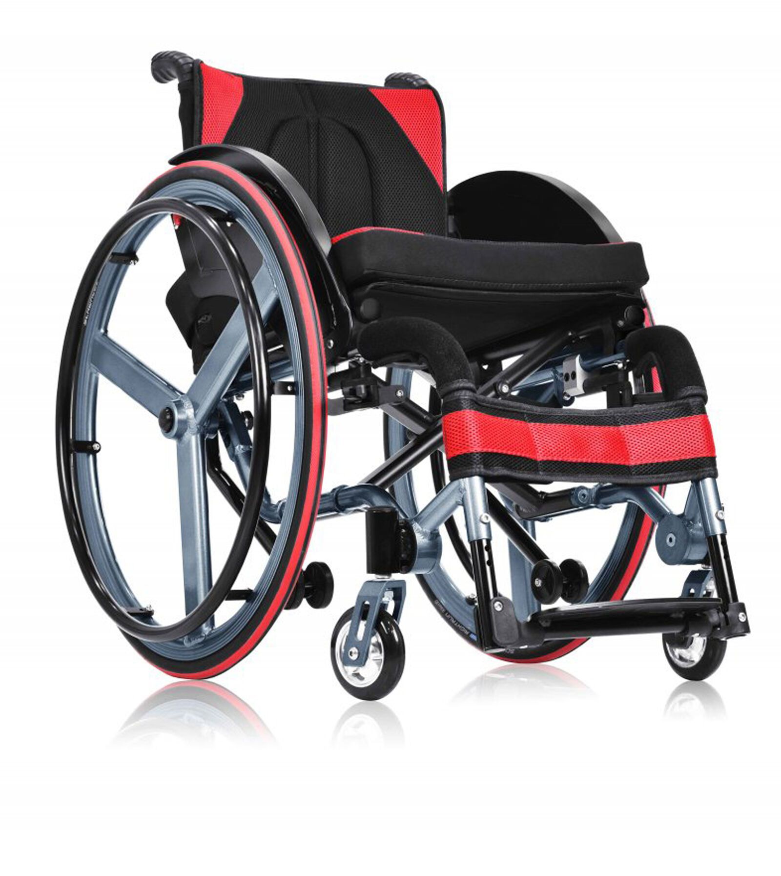 ANTAR Aktiv Rollstuhl mit einem faltbaren leichtem Rahmen und ergonomischen Armlehnen