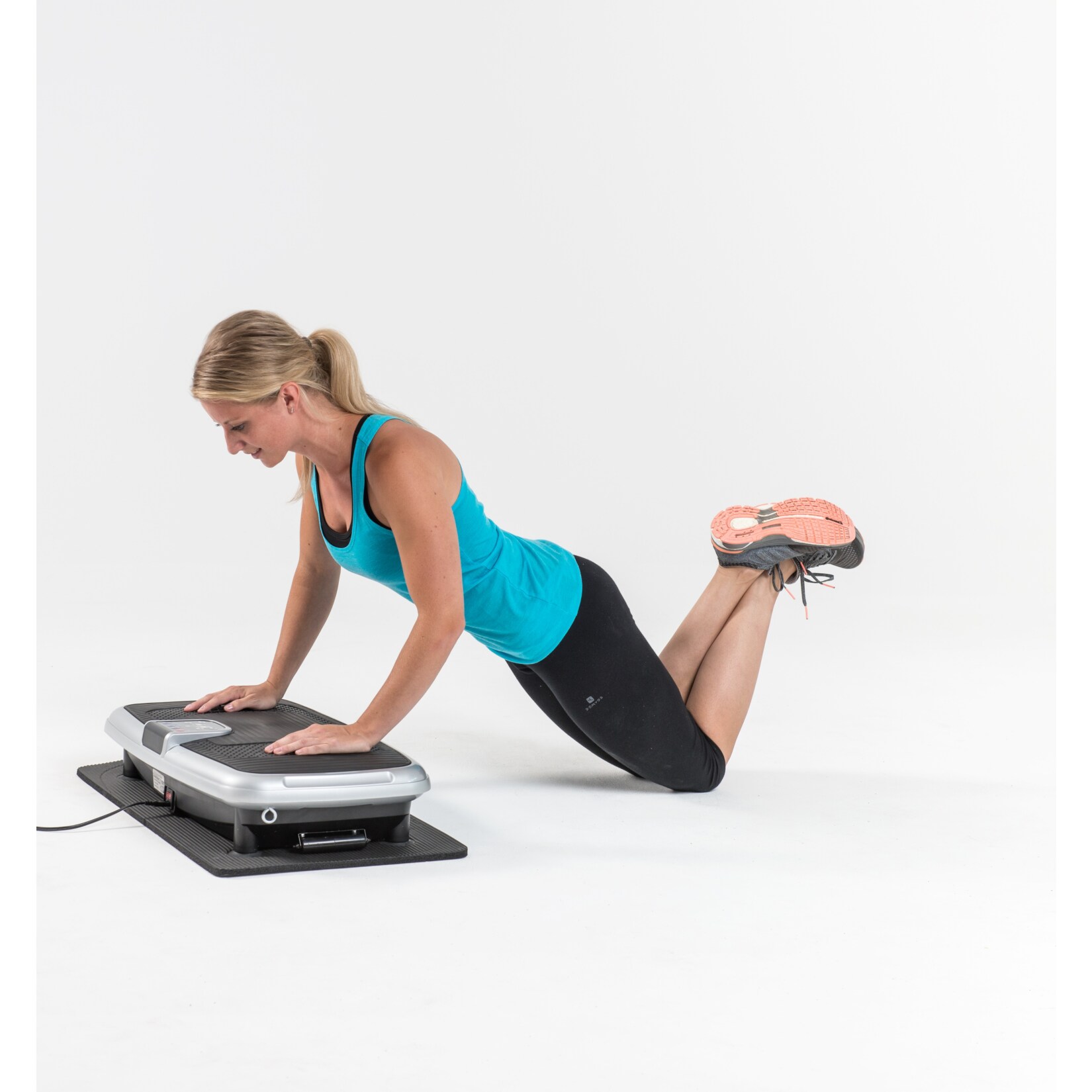MOTIVE FITNESS by U.N.O Vibrationsplatte Deluxe