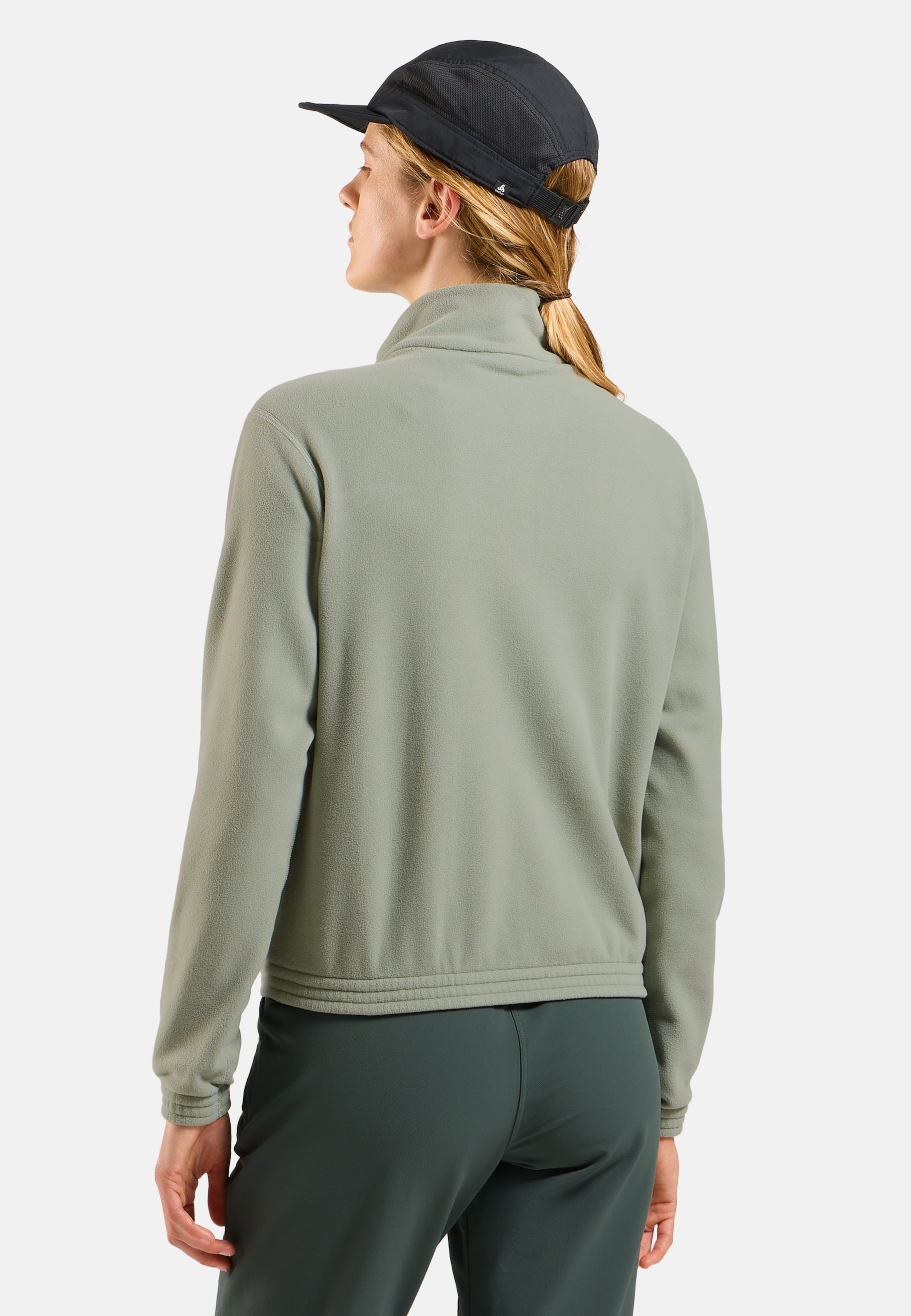 Klassischer Essentials Multisport Mid Layer aus Fleece mit Halbreissverschluss in shadow