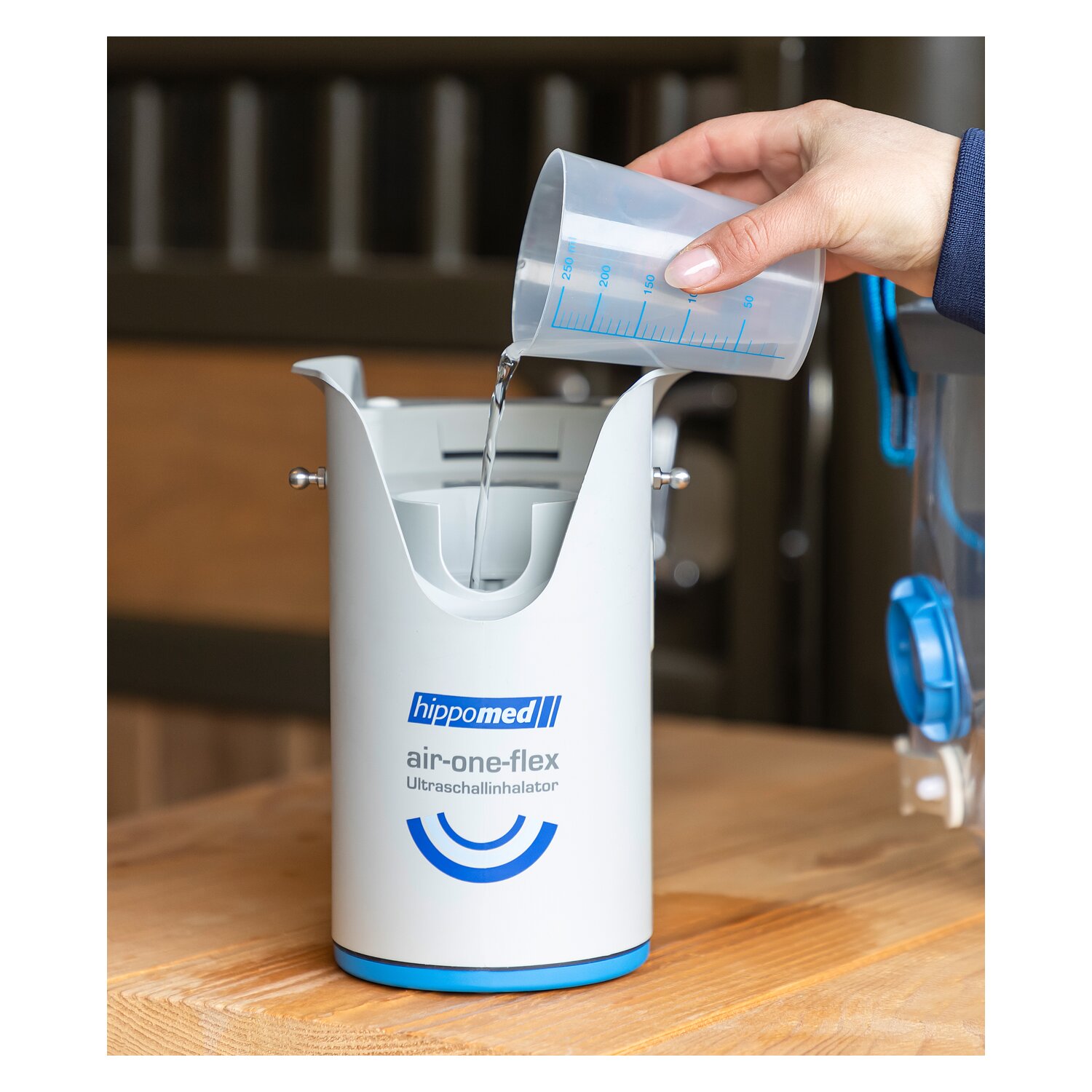 KERBL Hippomed Akku Ultraschall Inhalatorset für Pferde AirOne Flex