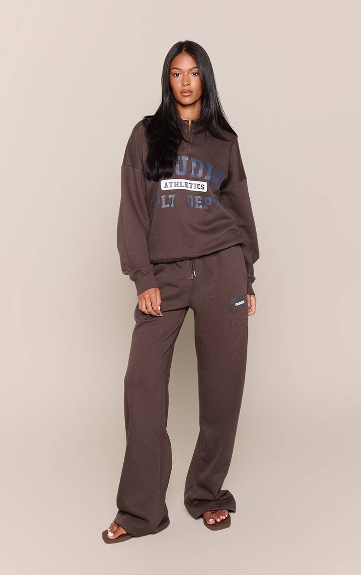 Chocolat Sweat-shirt Imprimé Studio Athletics Tall